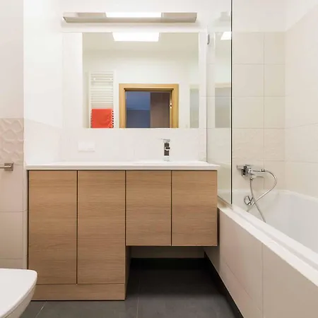 Comfort Apartament Jaglana アパート